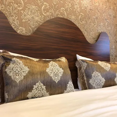 Capricorn By Otantik Aparthotel *