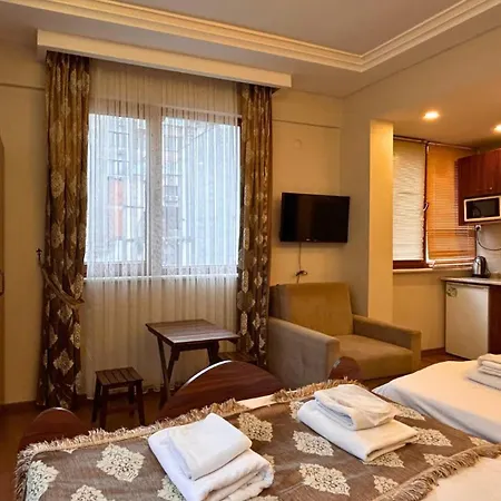 Capricorn By Otantik Aparthotel *