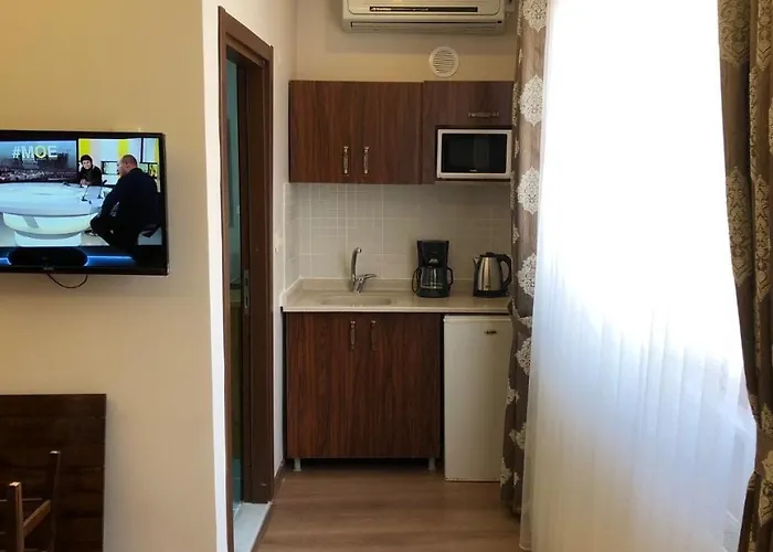 Ξενοδοχείο με διαμερίσματα Capricorn By Otantik 4*