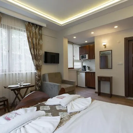 Capricorn By Otantik 4*