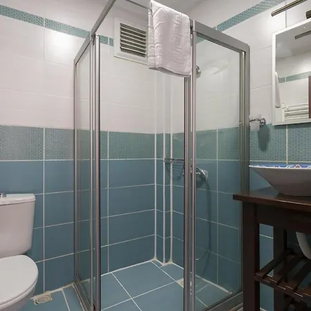 Capricorn By Otantik 4*