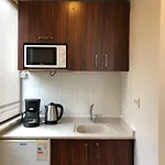 Aparthotel Capricorn By Otantik 4*